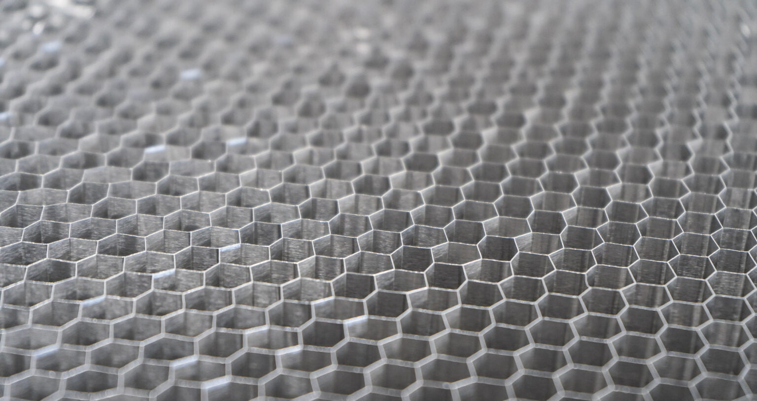 honeycomb laser bed